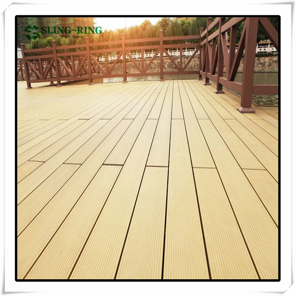 Hot Sale Outdoor Interlocking WPC Floor DIY Deck Tiles WPC Outdoor Tile 300*300mm